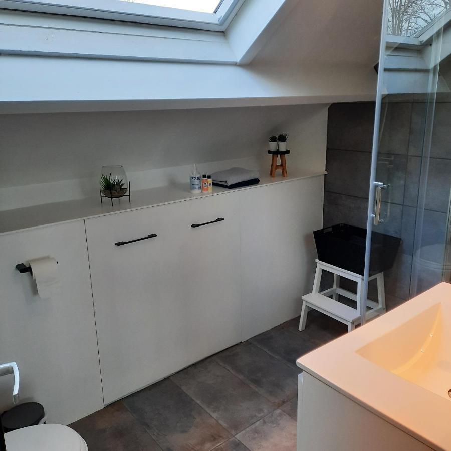 Studio 76 Groningen Met Gratis Leenfietsen Hotel Bagian luar foto